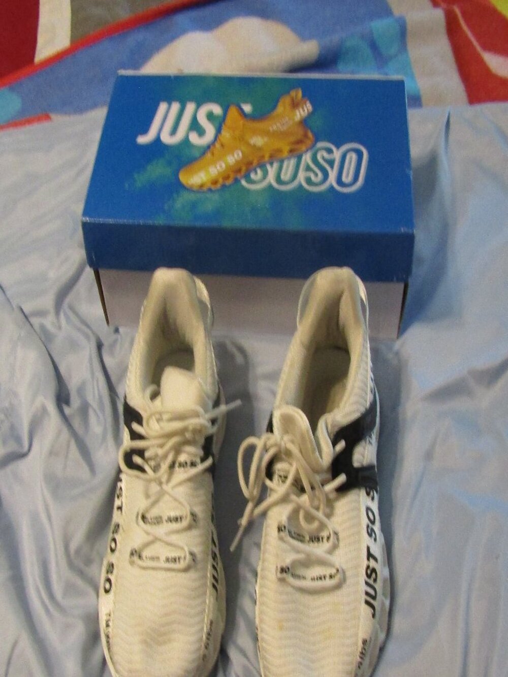 New in Box JUST SO SO White Running Shoes (EU Size 37) Woman's 6.5 Men 5.5